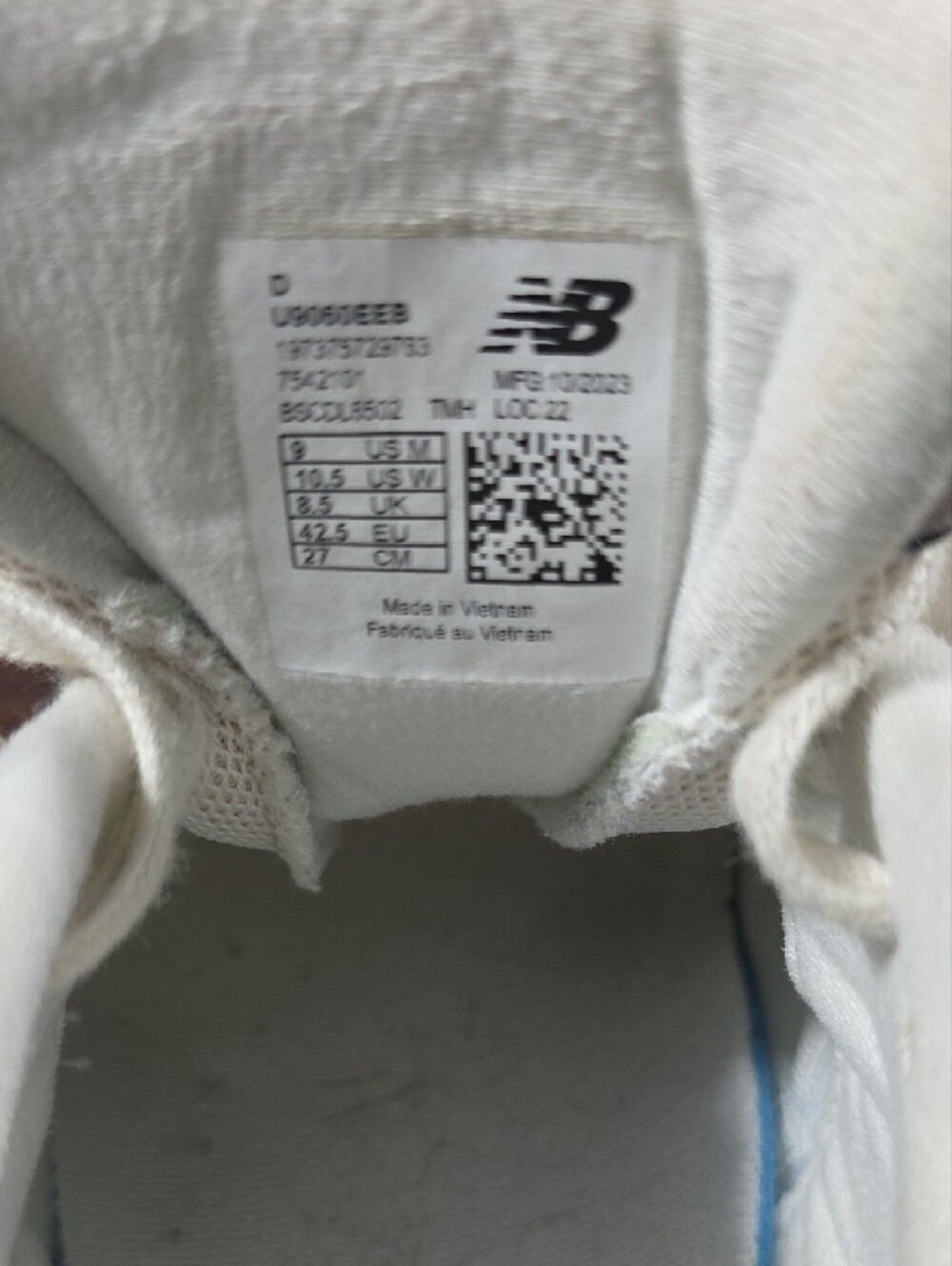 New Balance 9060 sneakers 'Moonrock Linen' - Picture 6 of 6